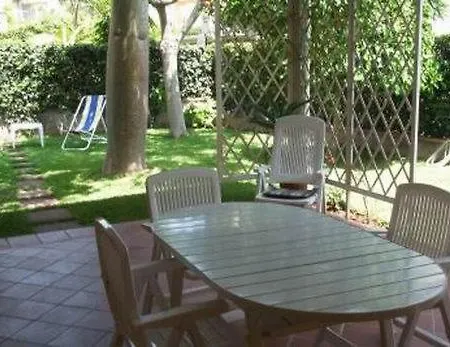 Naxos Park Recanati Bivani Con Giardino Apartment *